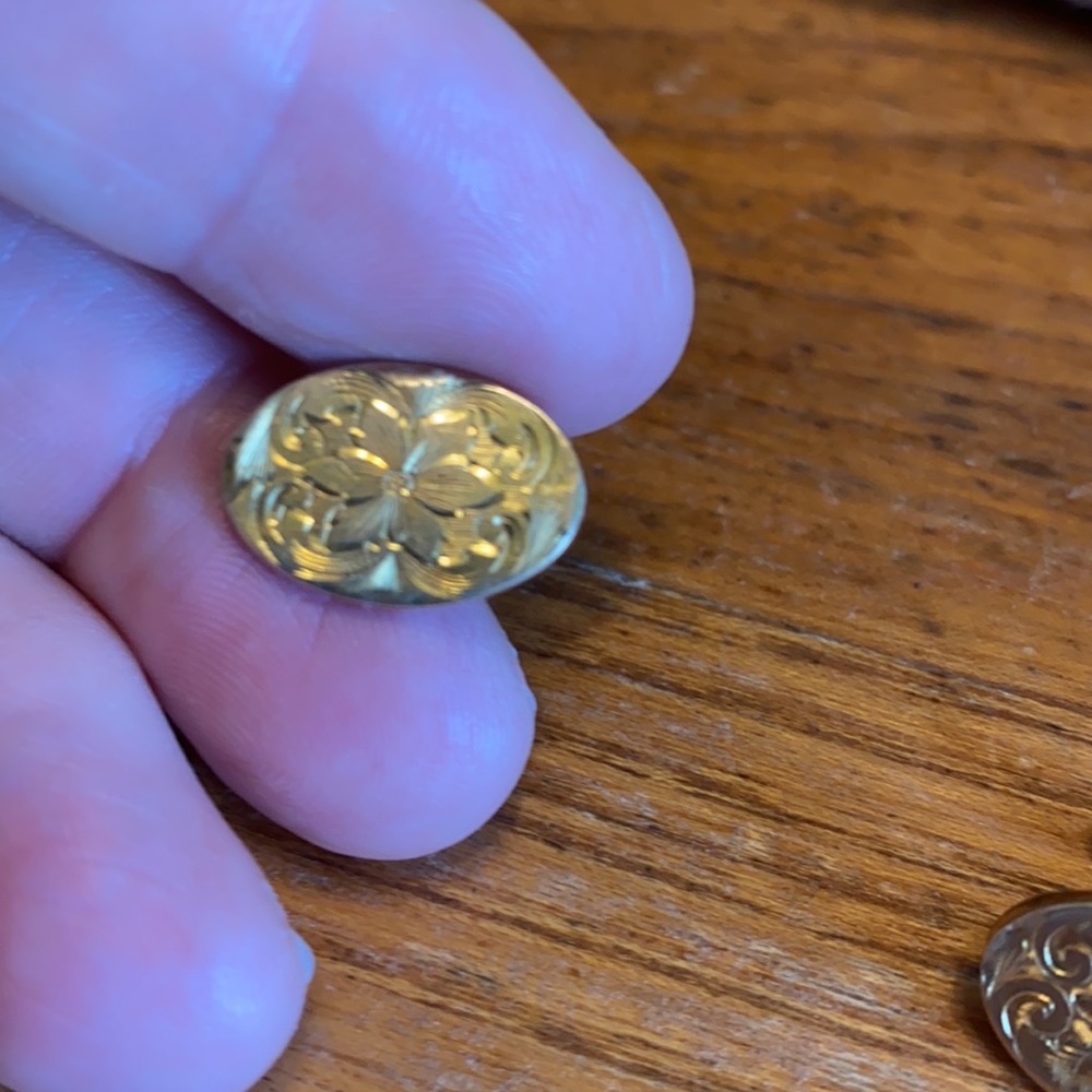 VTG oval gold plated floral bean back cuff links - Picture 3 of 7